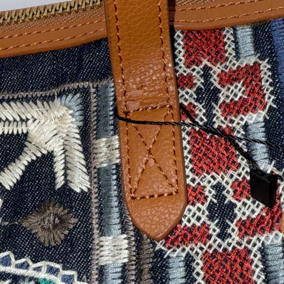 JOHNNY WAS Austin Embroidered Cloth Cotton Large Overnight Tote Weekender Bag - Picture 13 of 15